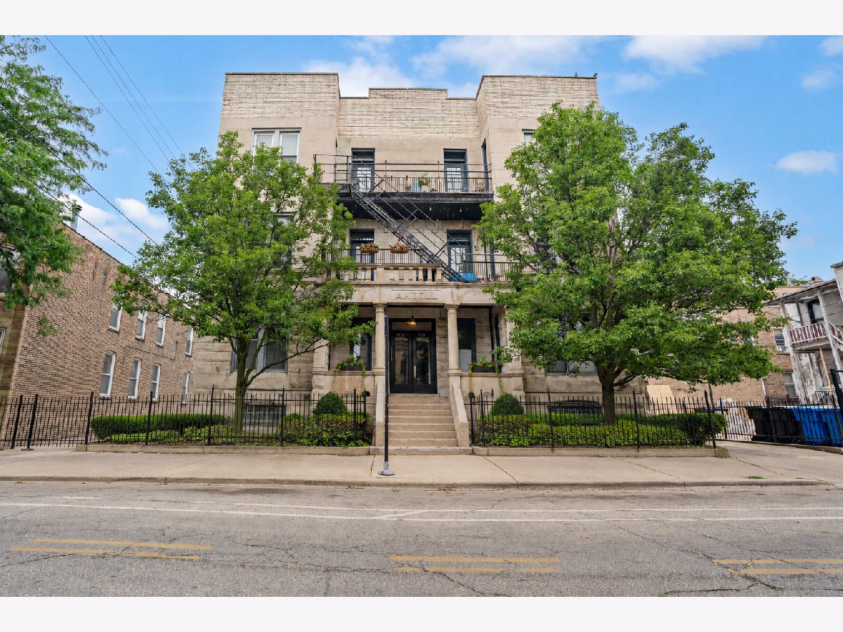  Sold Chicago Illinois, 1714 Leland