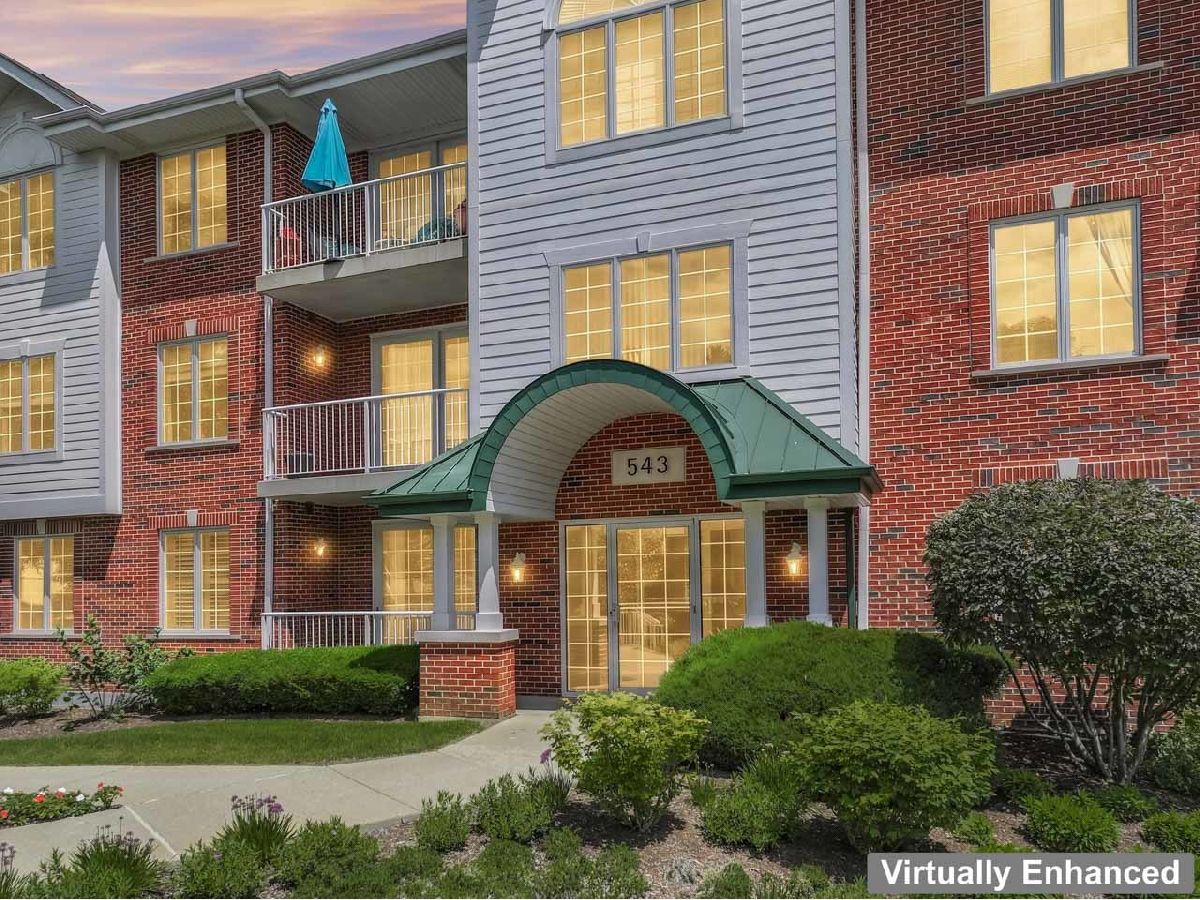  For Sale Barrington Illinois, 543 Hough Street
