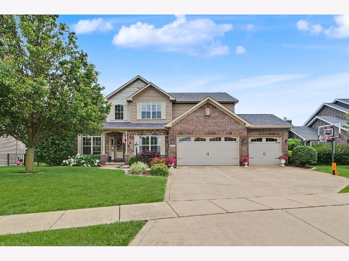  For Sale Mahomet Illinois, 1203 White Oak Road