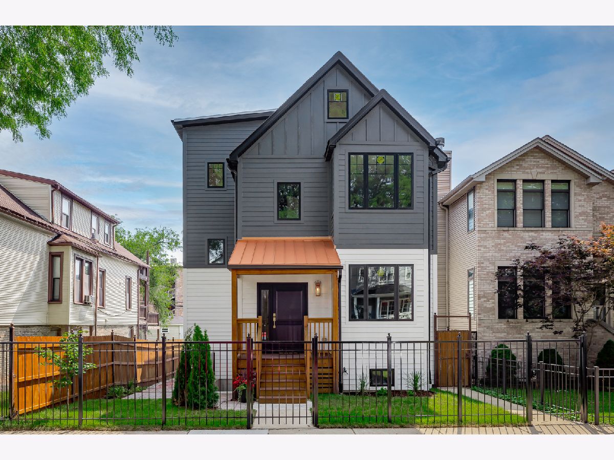  For Sale Chicago Illinois, 1931 Whipple Street