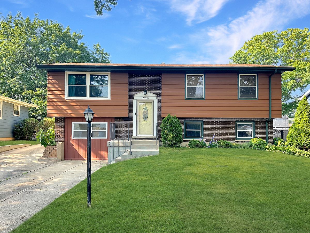  For Sale Rolling Meadows Illinois, 2402 Birch Lane