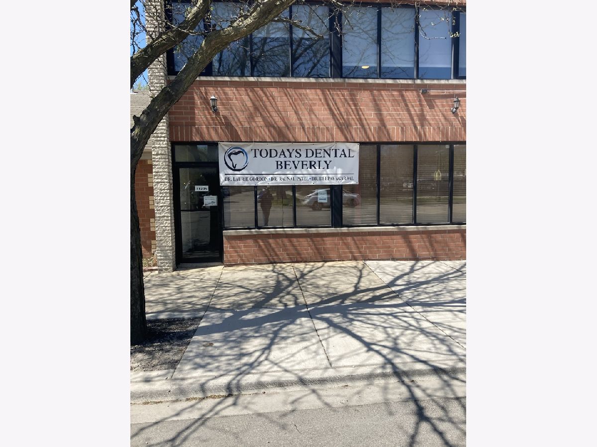  Rented Chicago Illinois, 11238 Western