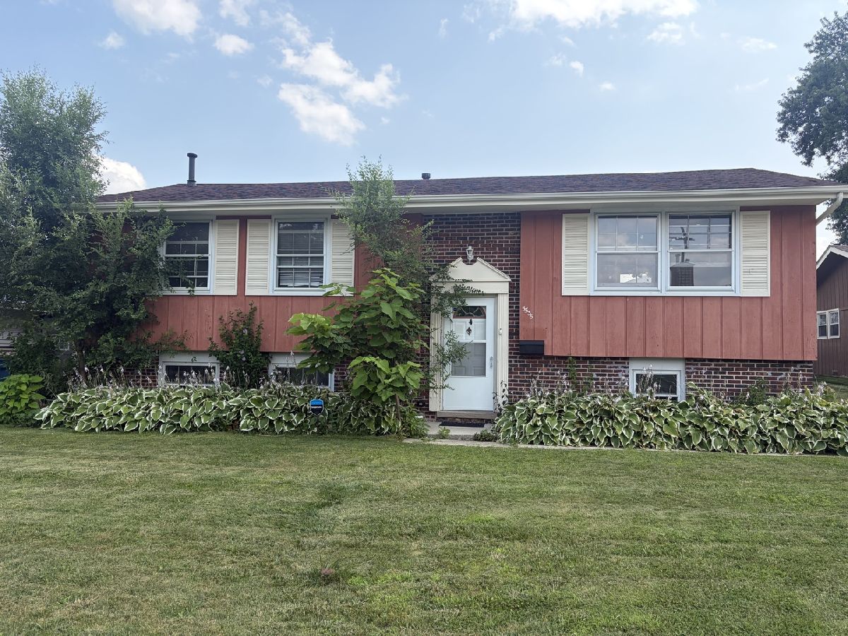  For Rent Crestwood Illinois, 5535 131st