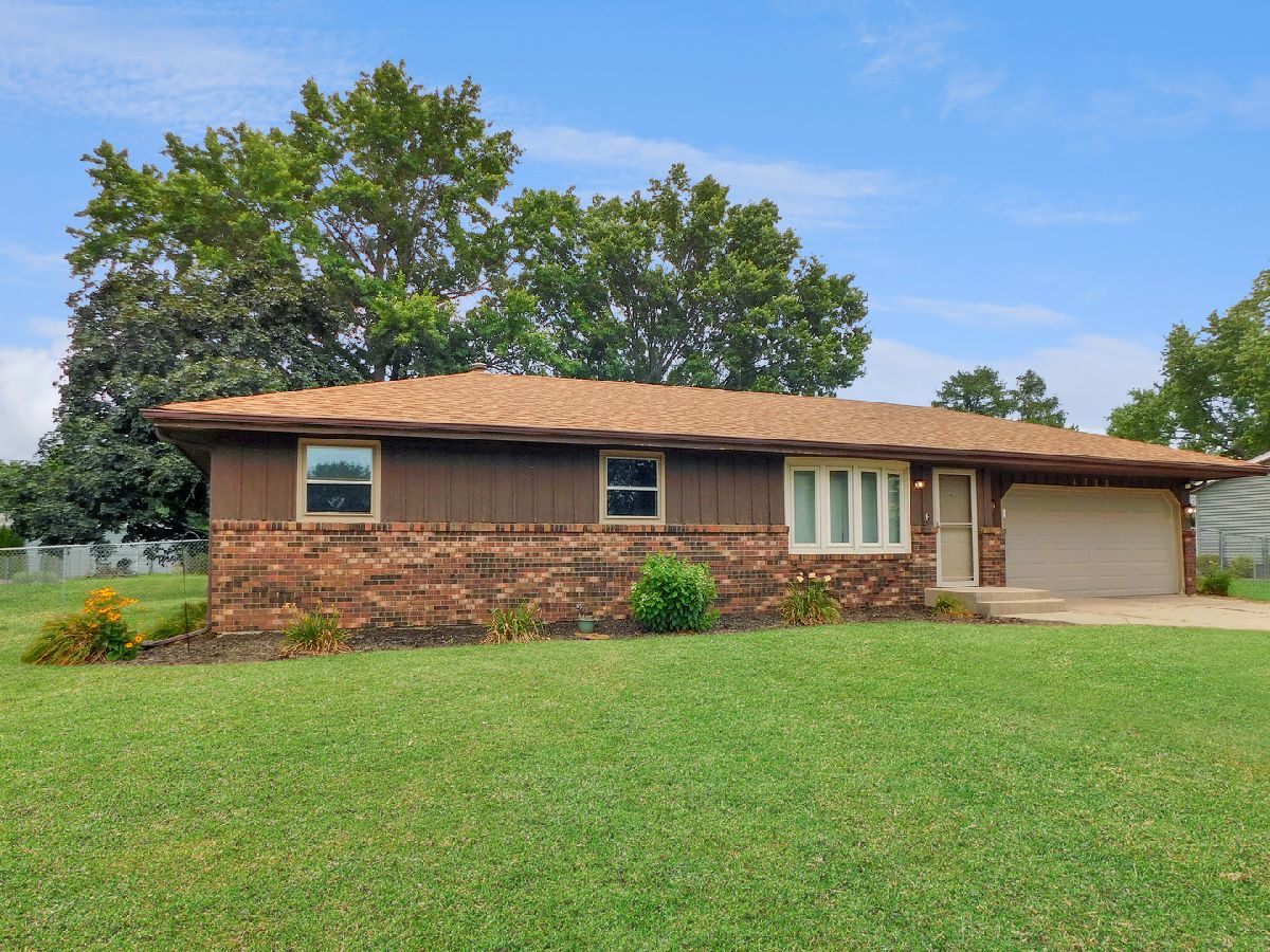  For Sale Machesney Park Illinois, 4718 Terrang Trail