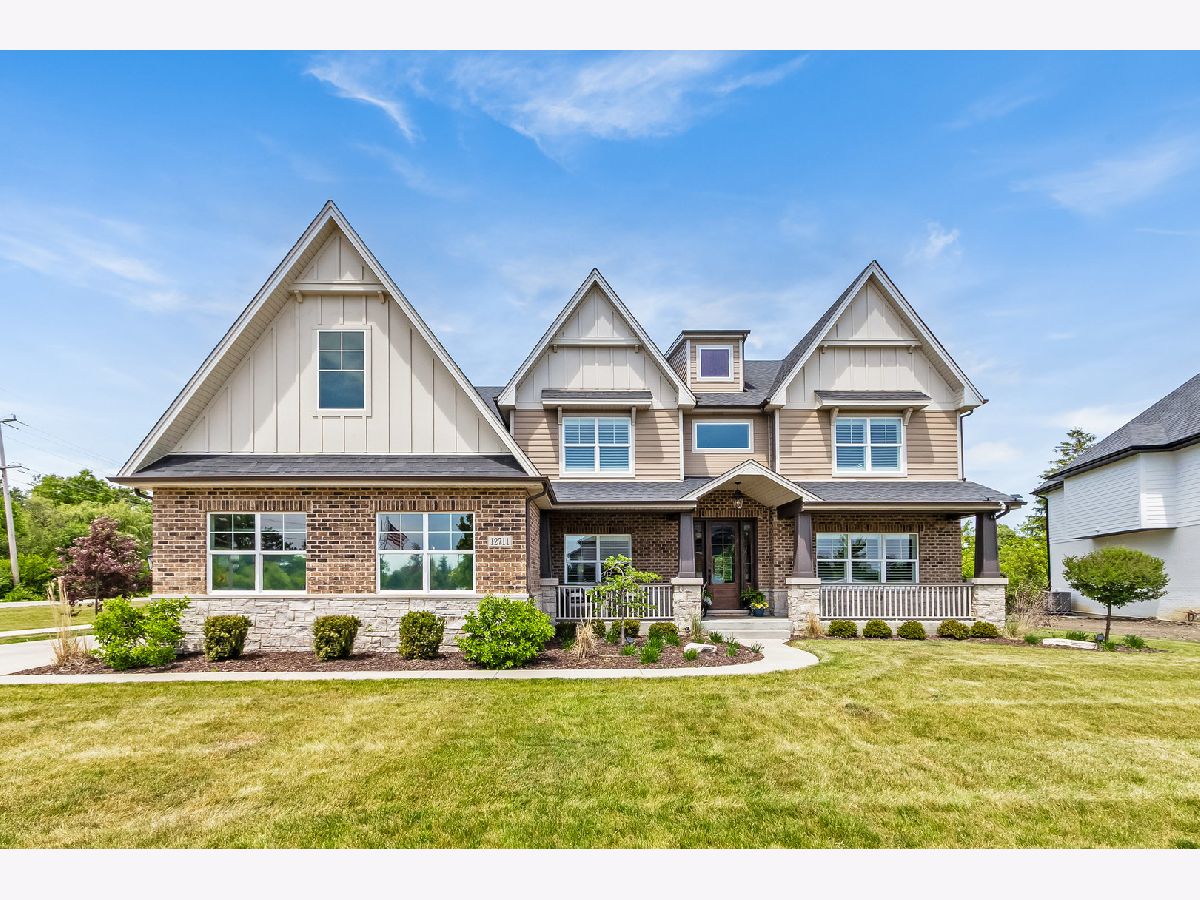  For Sale Lemont Illinois, 12711 Caruso Court