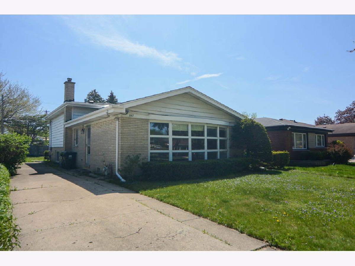  For Rent Morton Grove Illinois, 8117 Central