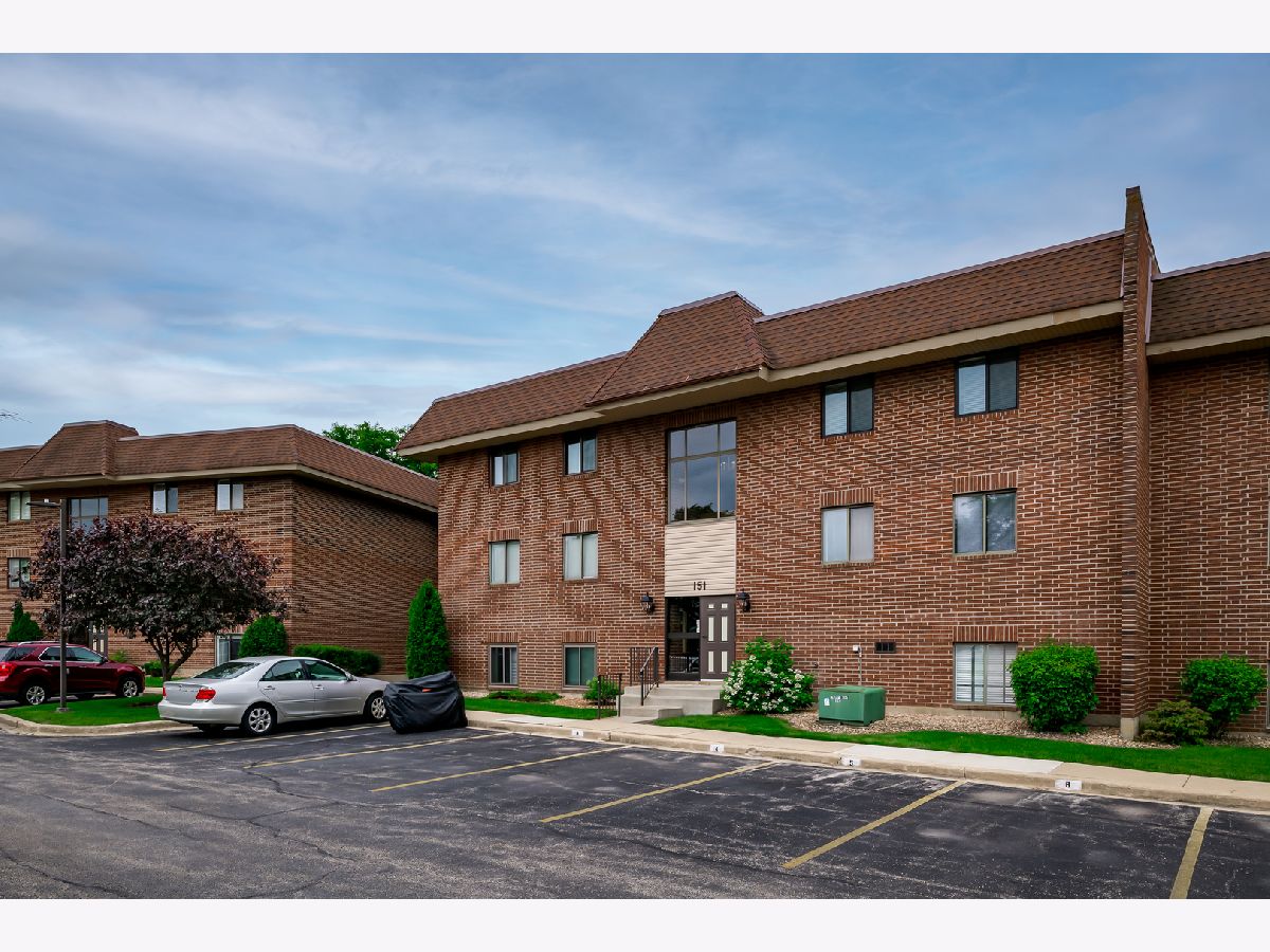 For Sale Lombard Illinois, 151 Janata Boulevard