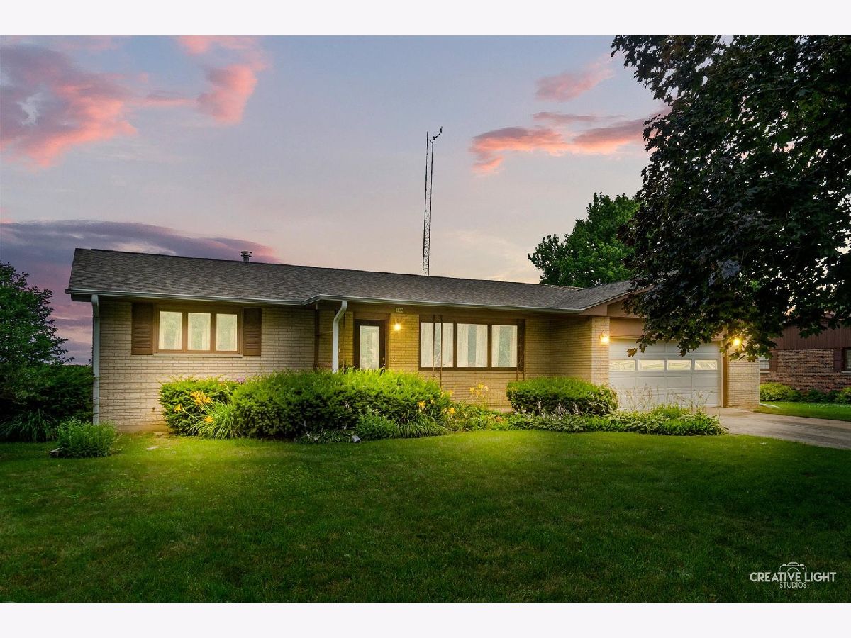  Sold Paw Paw Illinois, 444 Wyoming
