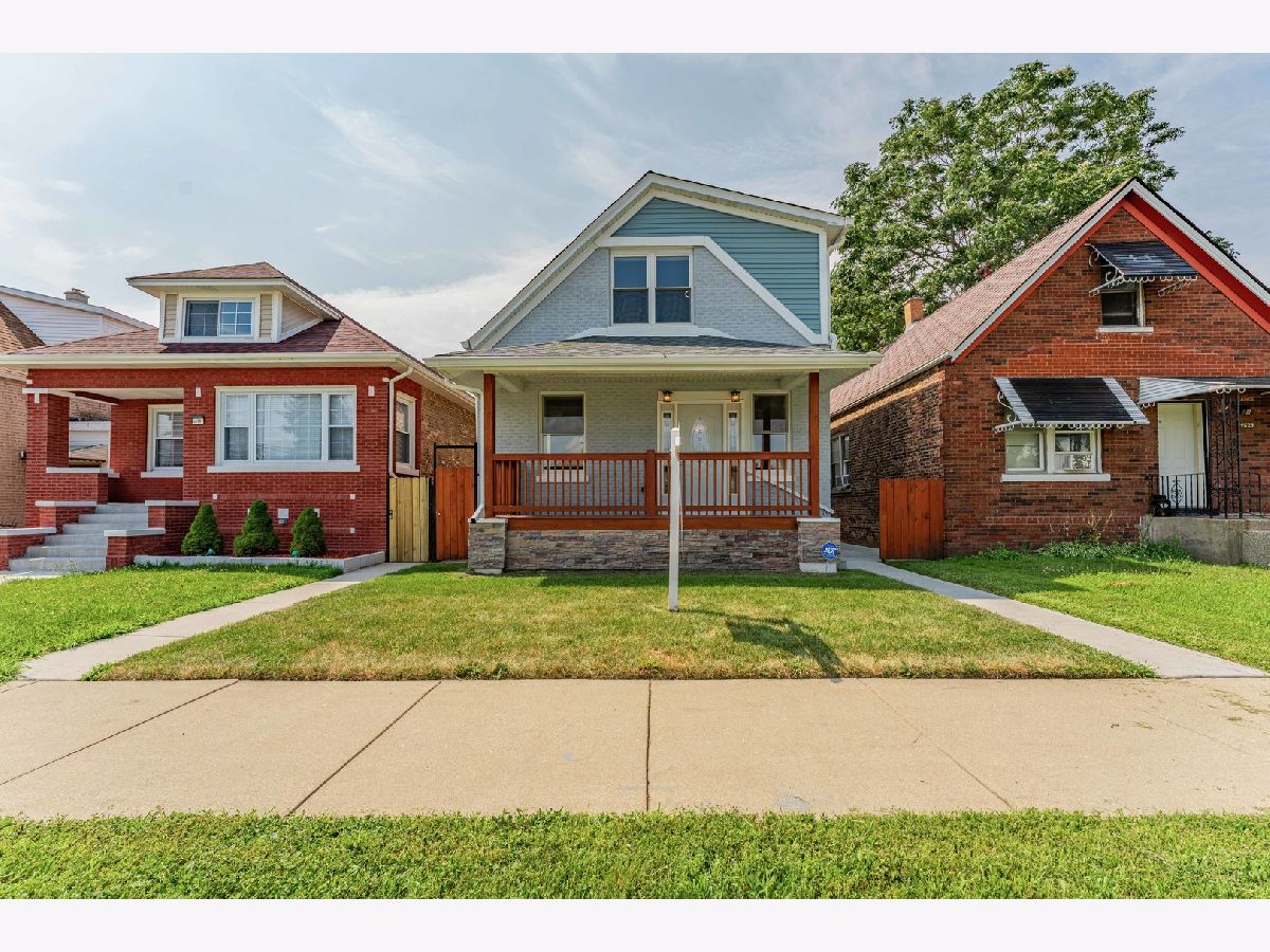 For Sale Chicago Illinois, 4821 Hirsch Street