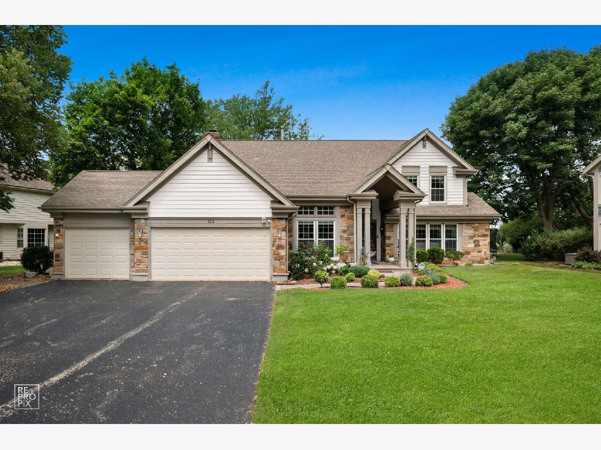 Homes Sold Churchill Lane Buffalo Grove Illinois, 553 Coventry