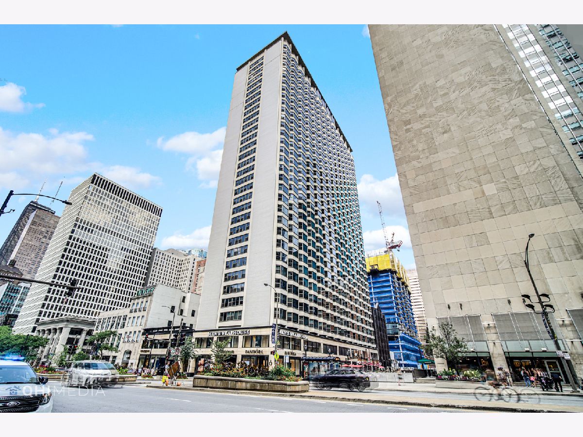  Rented Chicago Illinois, 535 Michigan