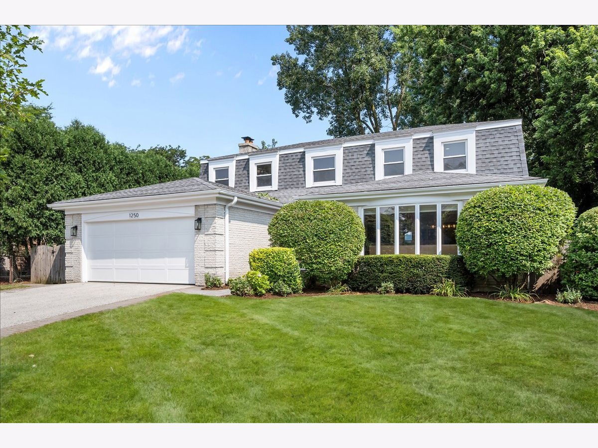  For Sale Deerfield Illinois, 1250 Hazel Avenue