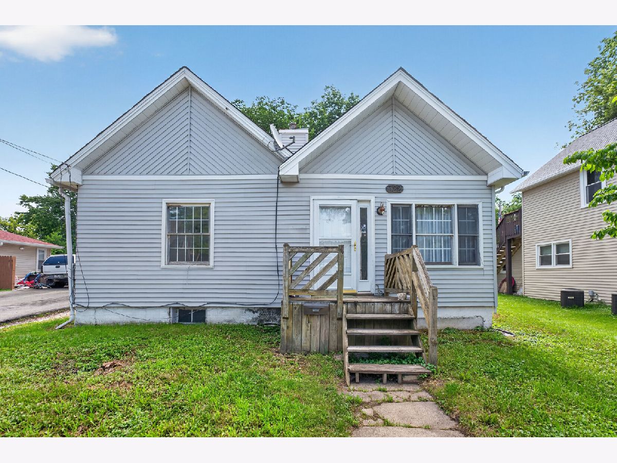  For Sale Dekalb Illinois, 322 Hickory Street