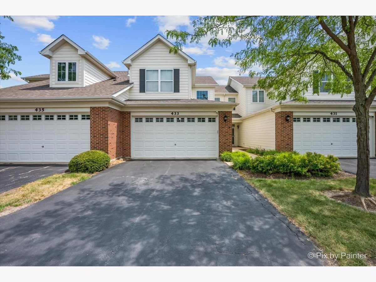 Homes & Townhomes For Sale Providence Elgin Illinois, 433 Tiverton Street