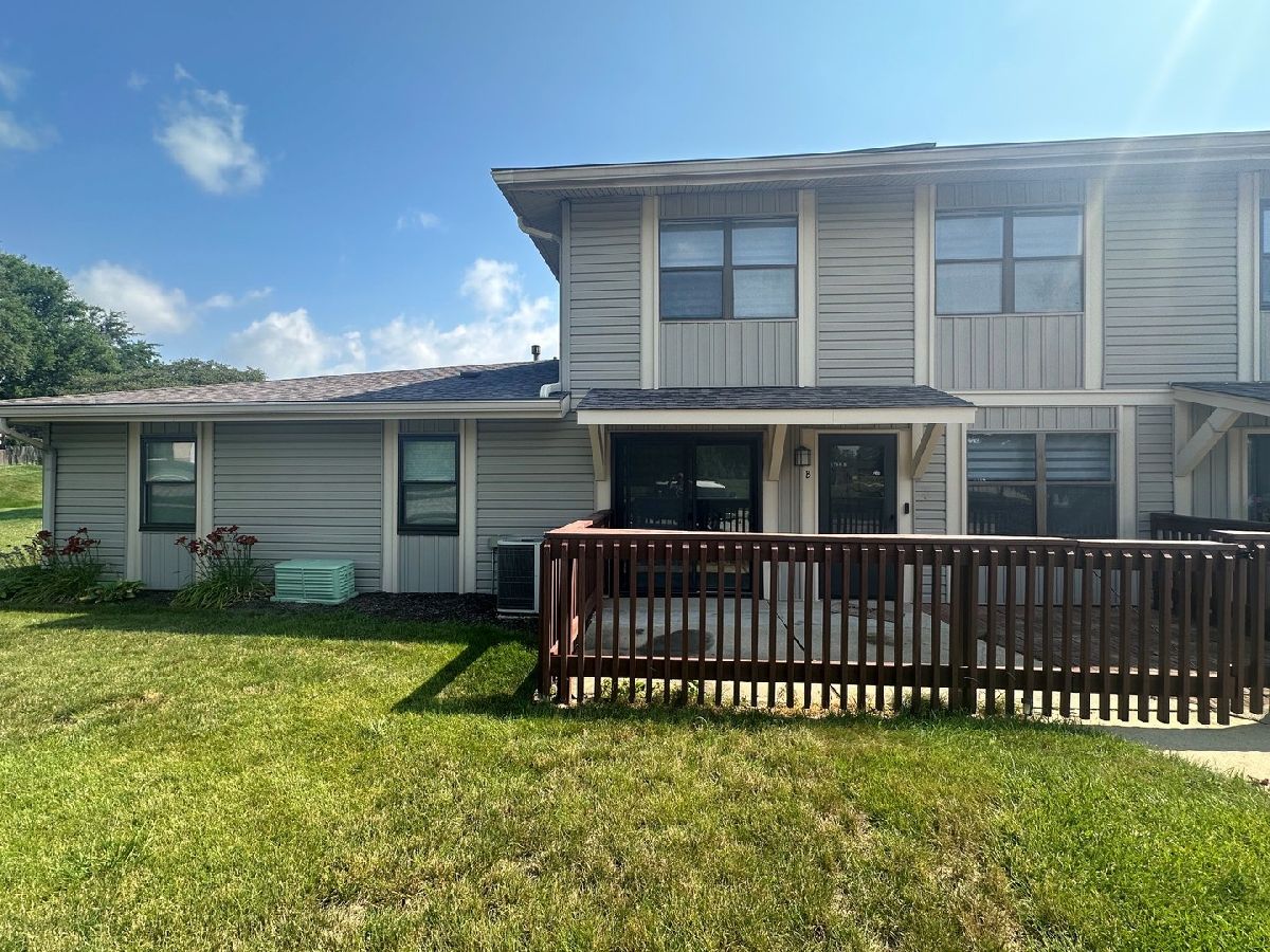  For Sale Hanover Park Illinois, 5700 Dutch Mill Court