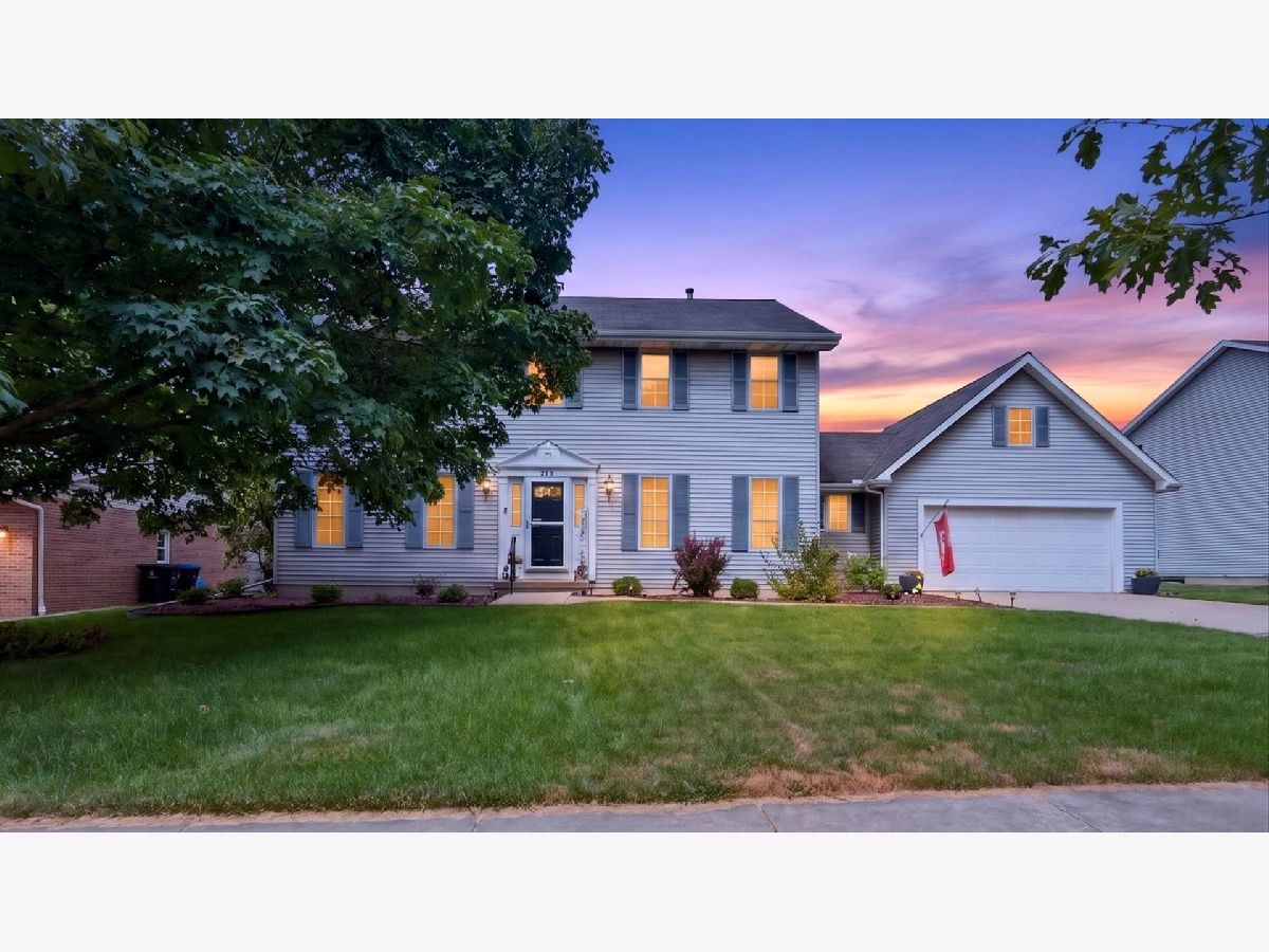  For Sale Bloomington Illinois, 403 Watford Drive