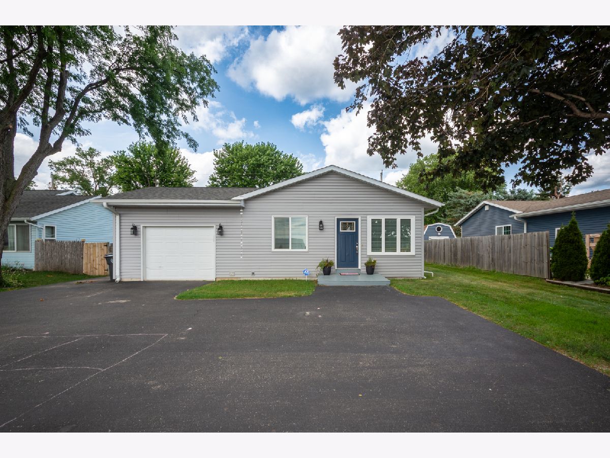  For Sale Trevor Wisconsin, 26914 116th Street