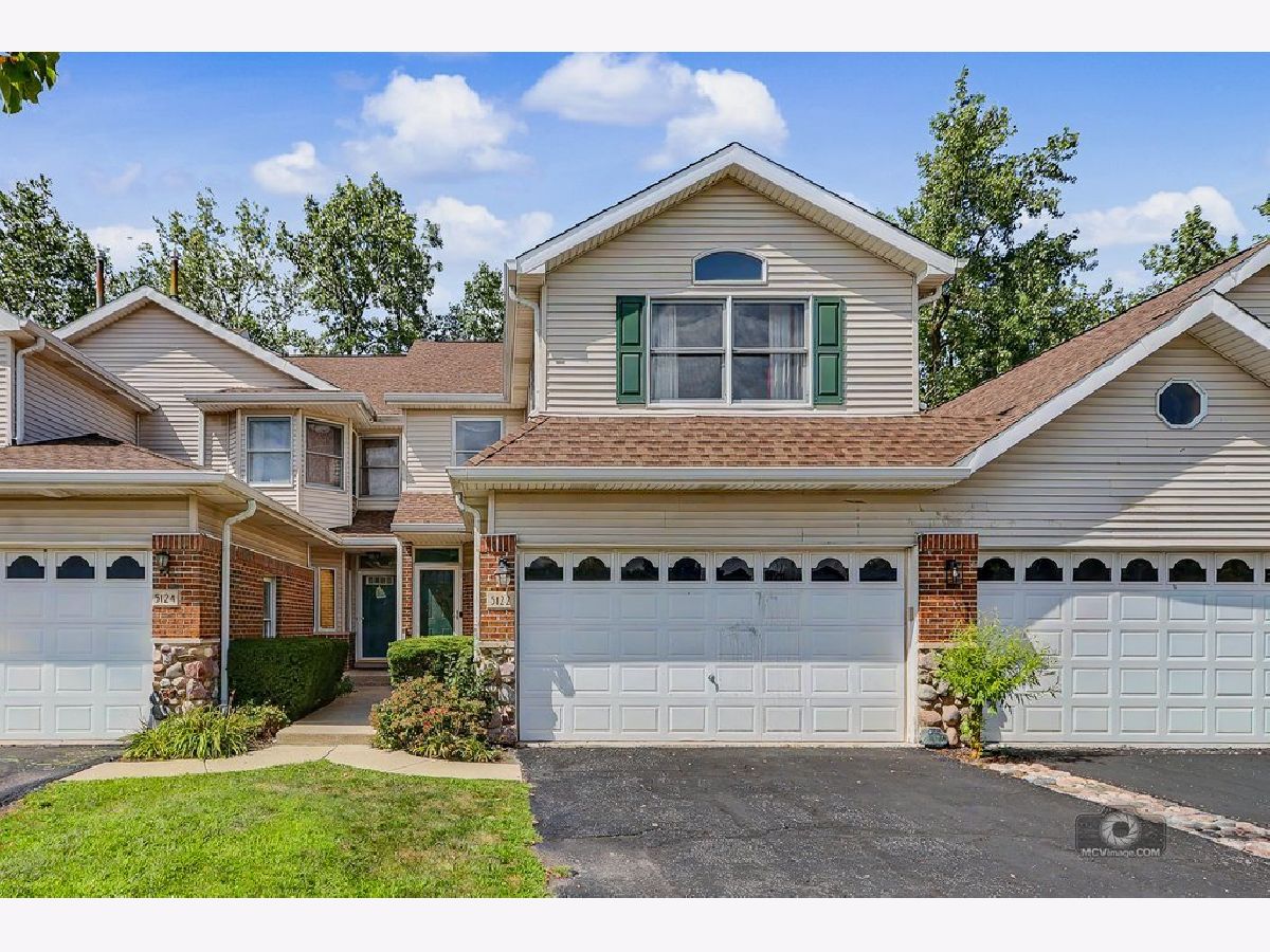  For Sale Oak Lawn Illinois, 5122 Tomcin Trail