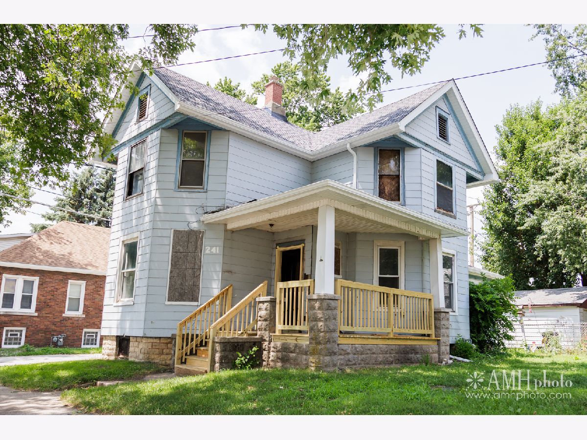  For Sale Kankakee Illinois, 241 Hickory Street