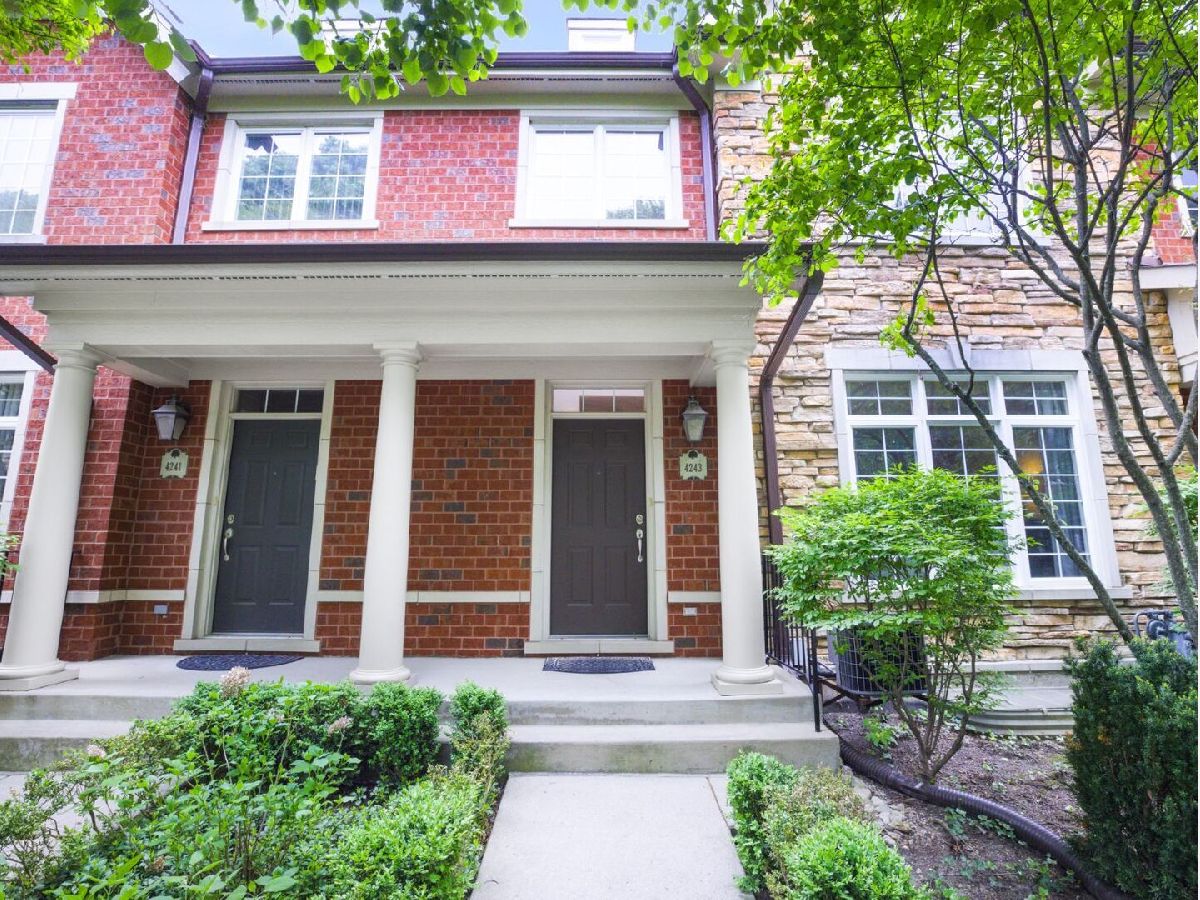 Townhomes For Sale Linden Tree Glenview Illinois, 4243 Linden Tree Lane
