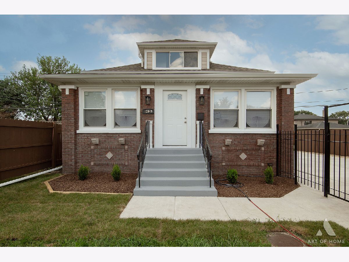  For Sale Chicago Illinois, 12049 Justine Street