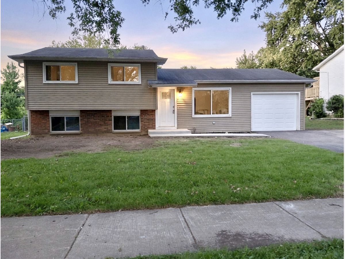  For Rent Bolingbrook Illinois, 317 Hadleigh