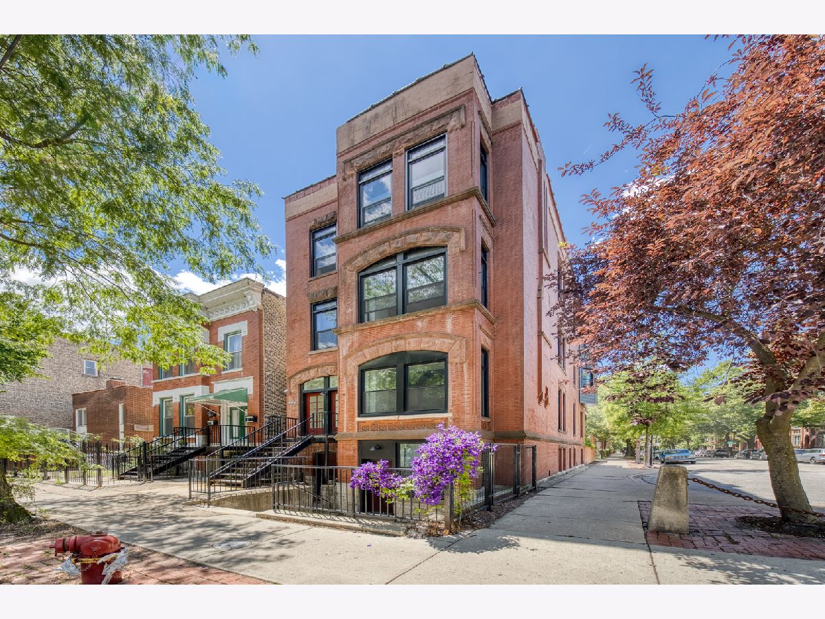  Rented Chicago Illinois, 800 Loomis