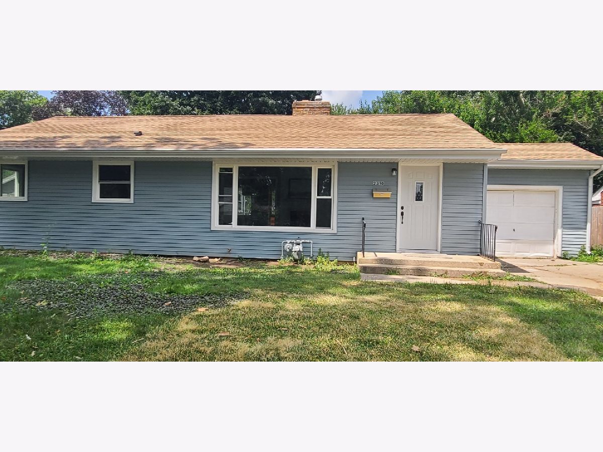  For Sale Rockford Illinois, 2310 Winnebago Street