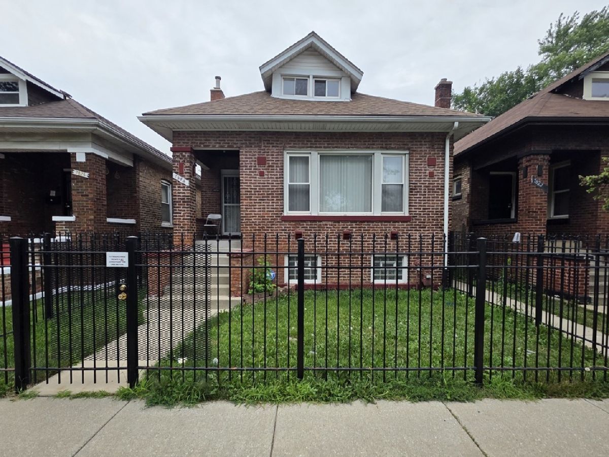  For Sale Chicago Illinois, 7824 Hermitage Avenue