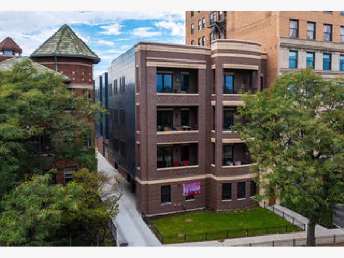 Rented Chicago Illinois, 3728 Lake Shore