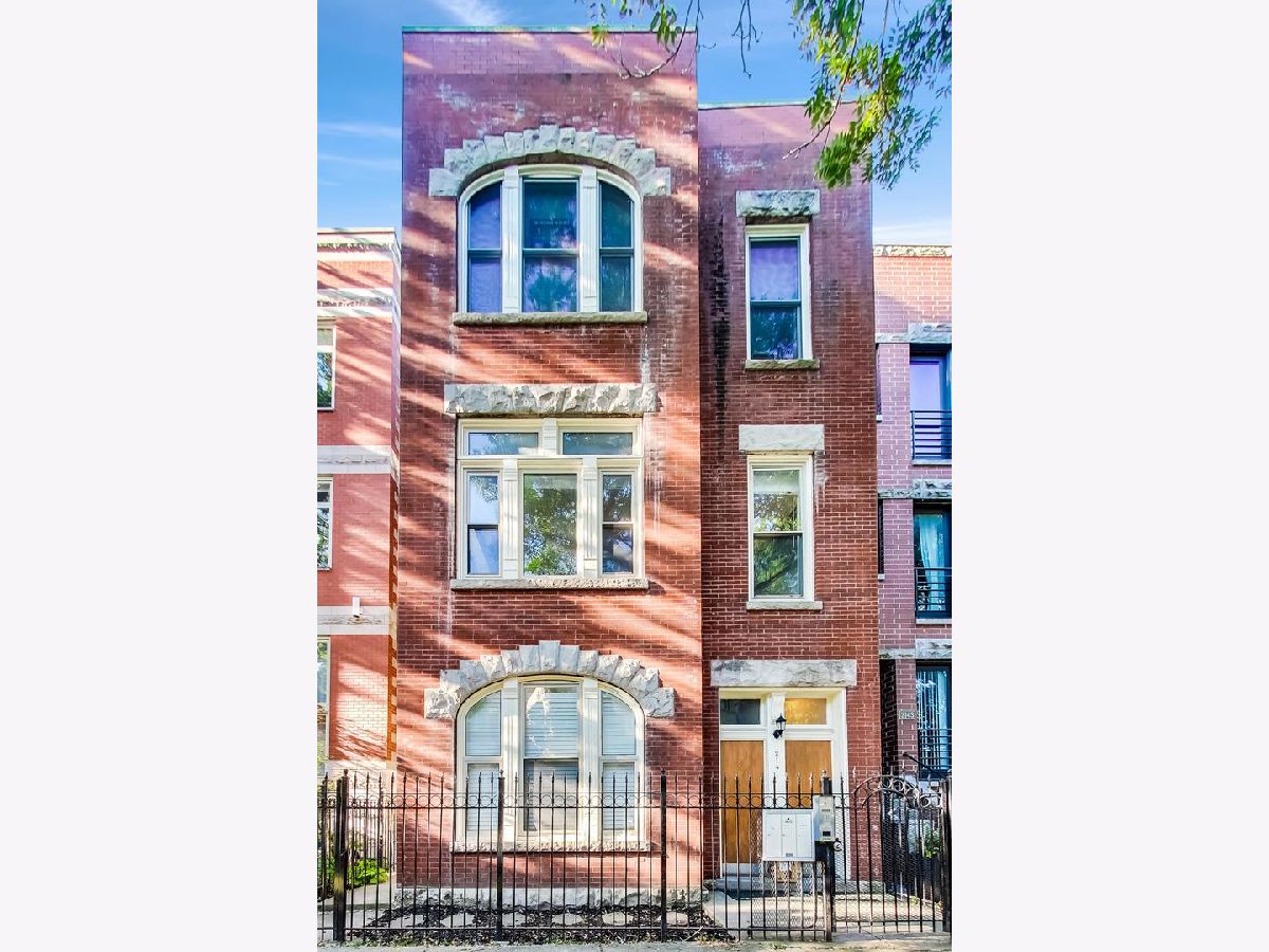  Rented Chicago Illinois, 2141 Crystal