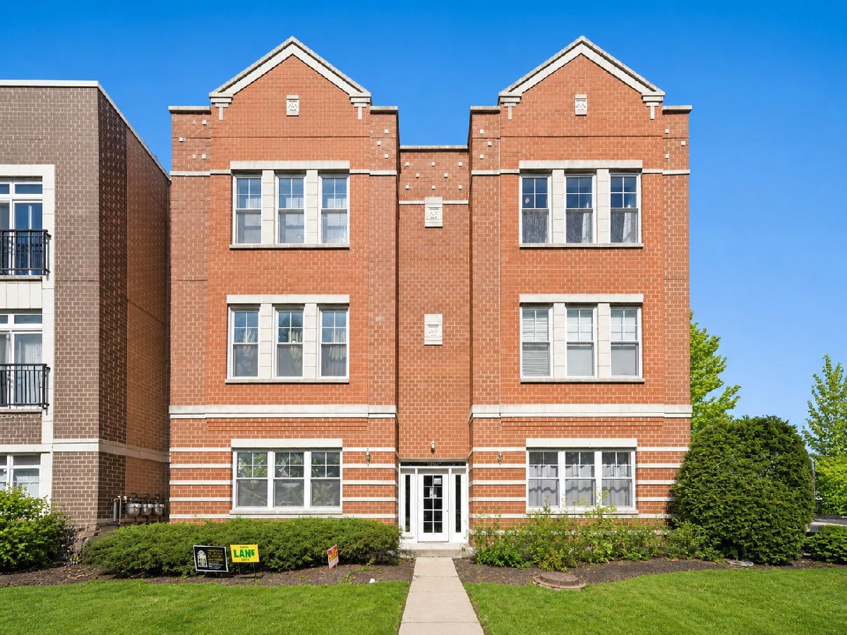  For Sale Chicago Illinois, 2204 Natchez Avenue