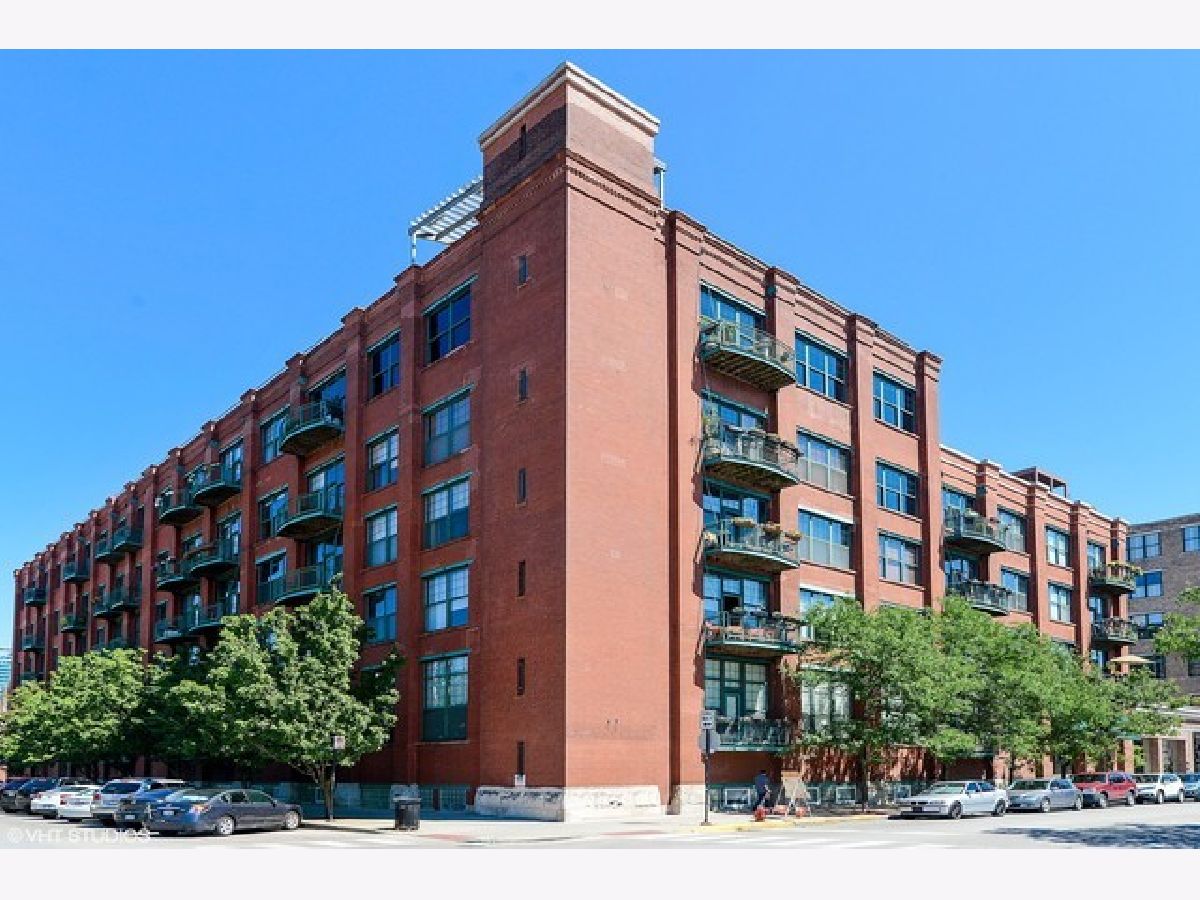  For Sale Chicago Illinois, 1000 Washington Boulevard