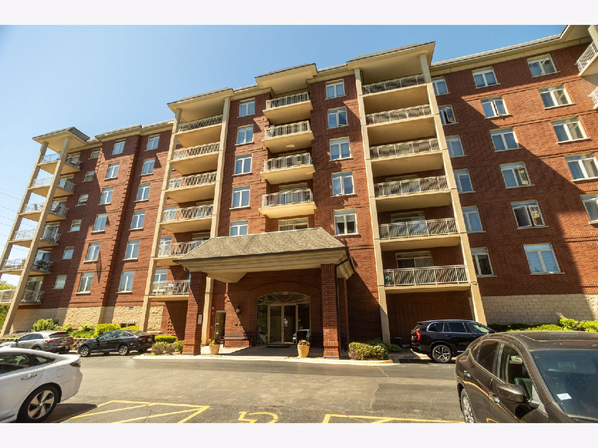  For Sale Morton Grove Illinois, 8440 Callie Avenue