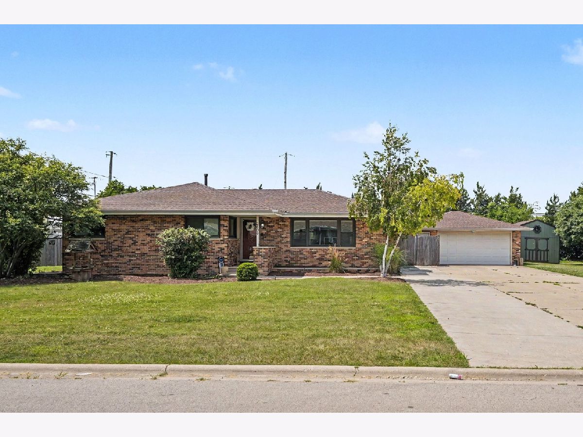  For Sale Joliet Illinois, 2403 Hacker Drive