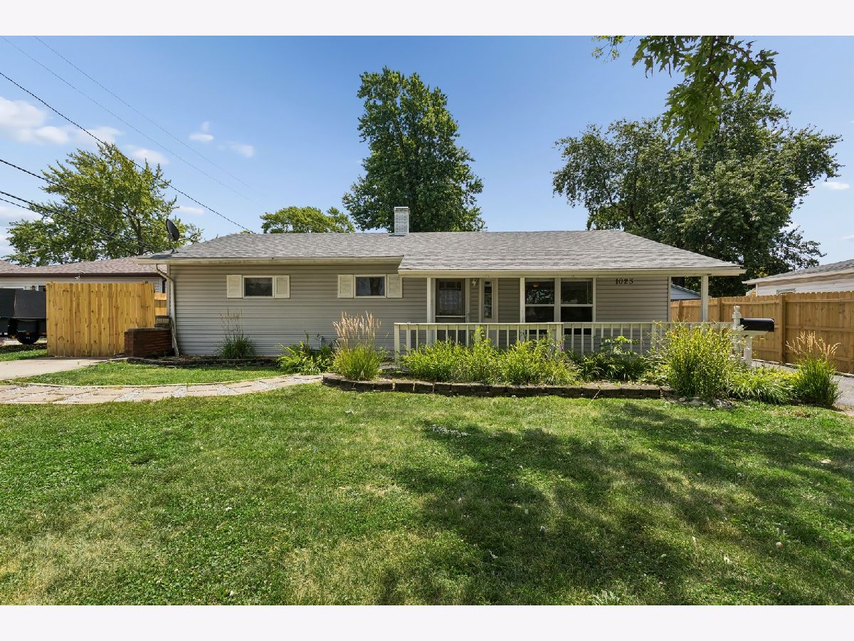  Rented Lockport Illinois, 1023 Highland