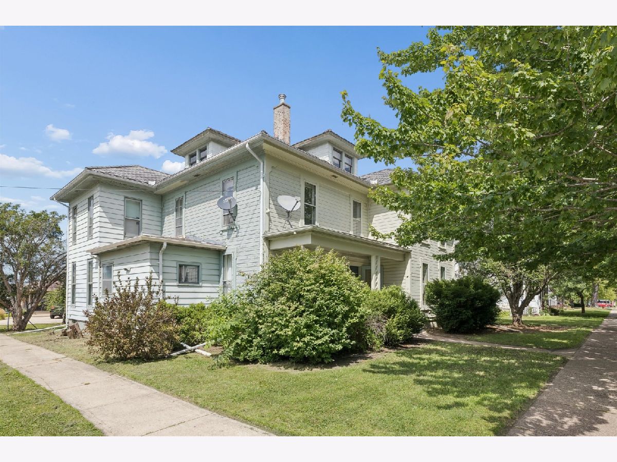 Subdivision For Sale Original Town Of Geneseo Geneseo Illinois, 119 W North Street
