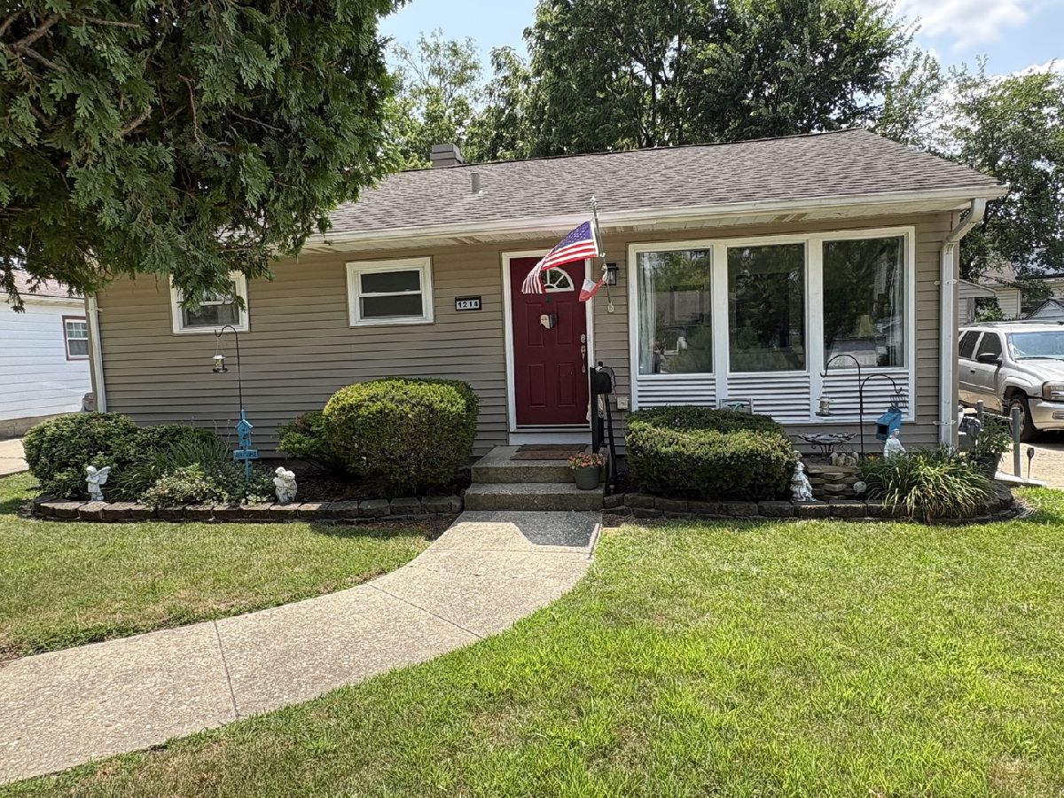  For Sale Joliet Illinois, 1214 Schriber Avenue
