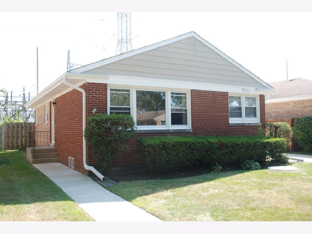  For Rent Skokie Illinois, 9311 Latrobe