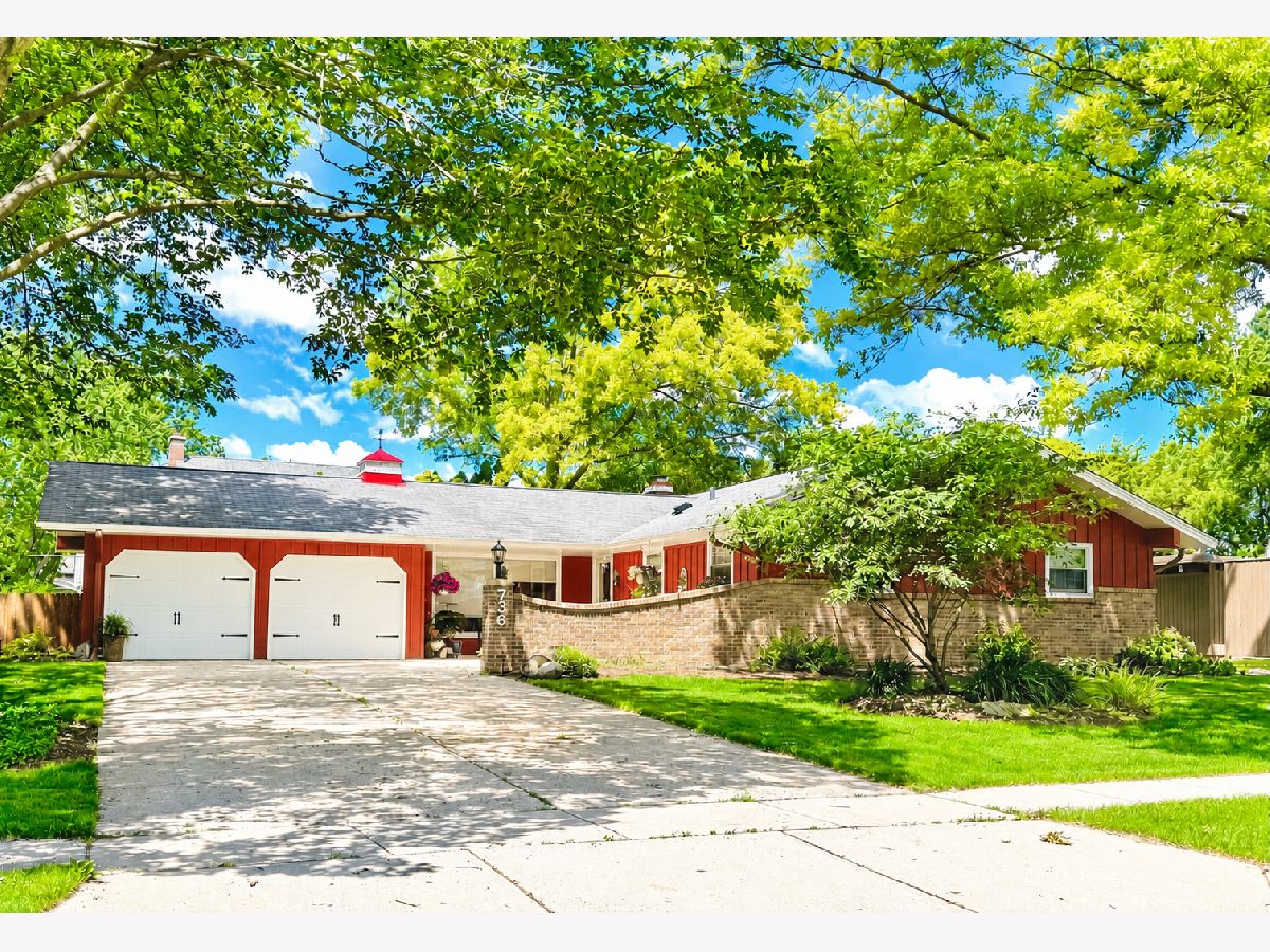 Homes & Condos & Townhomes For Sale Eagle Heights Elgin Illinois, 736 Deborah Avenue