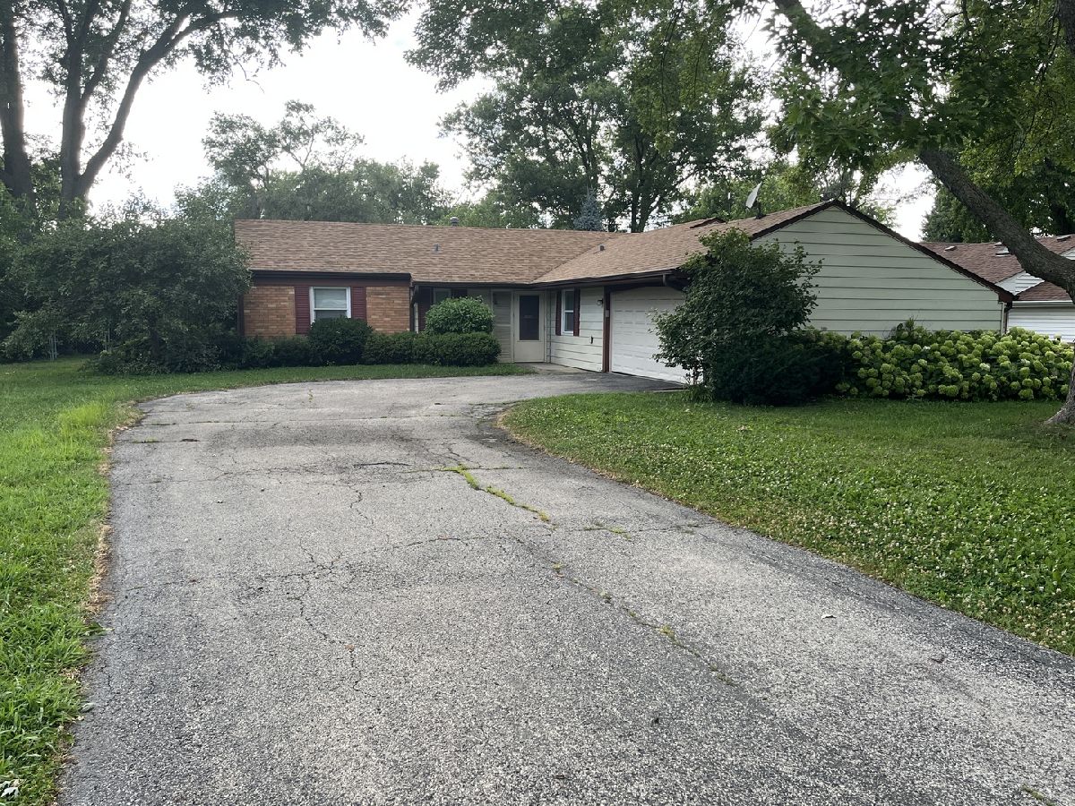 Homes For Rent Colonial Village Bolingbrook Illinois, 149 Mellbrook