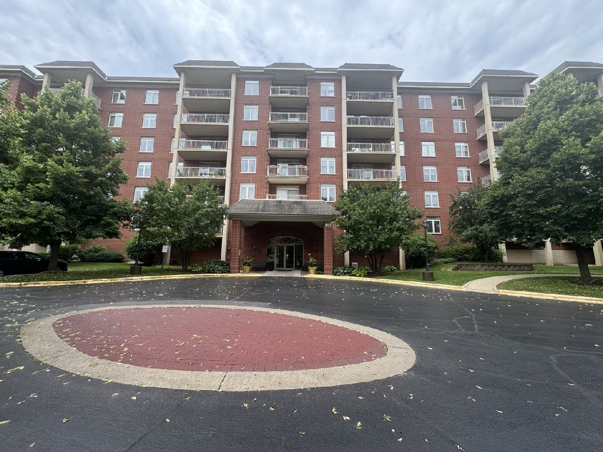  For Rent Morton Grove Illinois, 8300 Callie