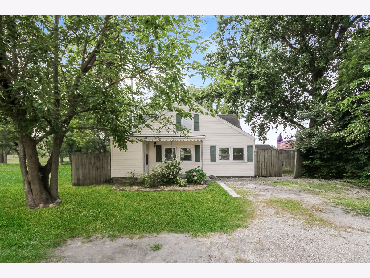  For Sale Crown Point Indiana, 1107 E Joliet Street