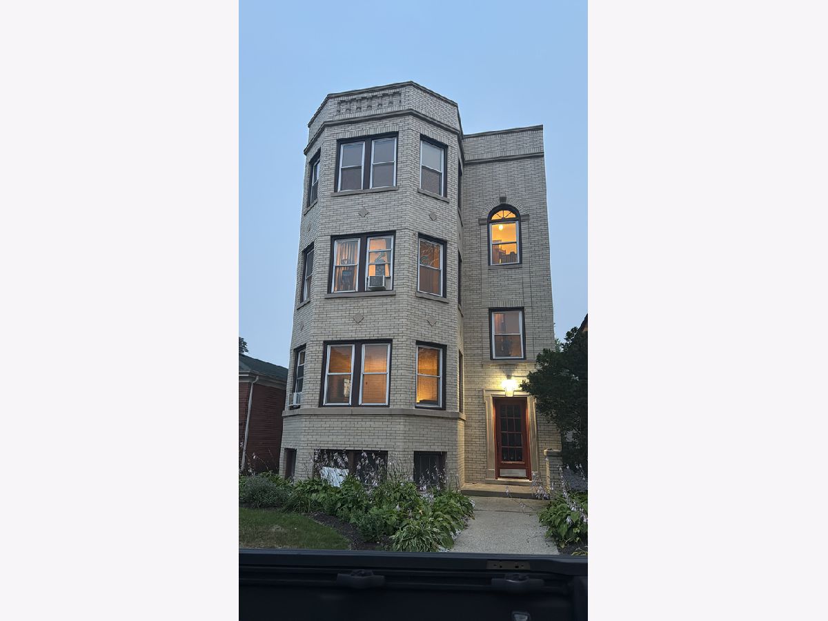  For Rent Evanston Illinois, 1316 Seward