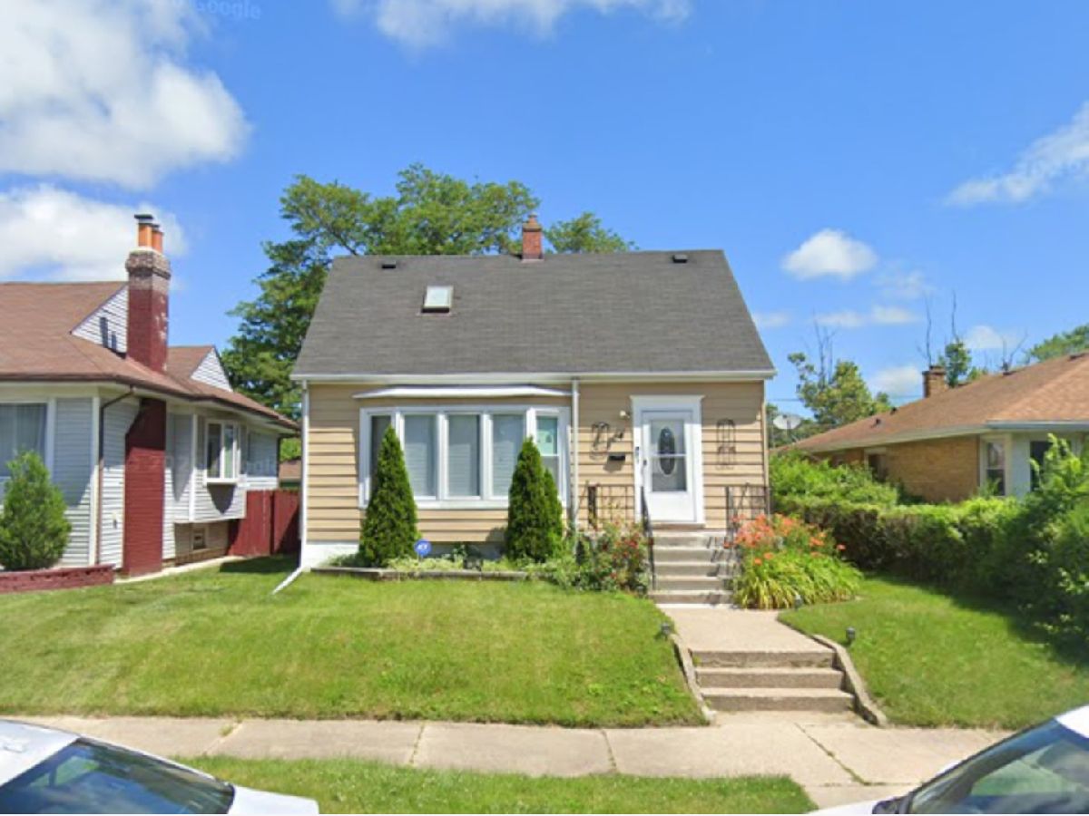  Rented Calumet City Illinois, 34 Elizabeth