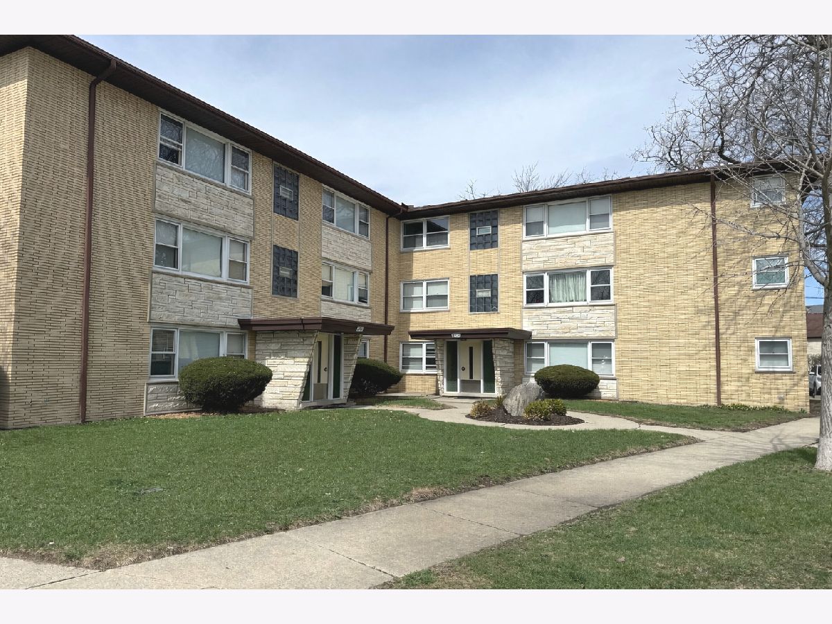  For Rent Chicago Illinois, 8300 Forest Preserve