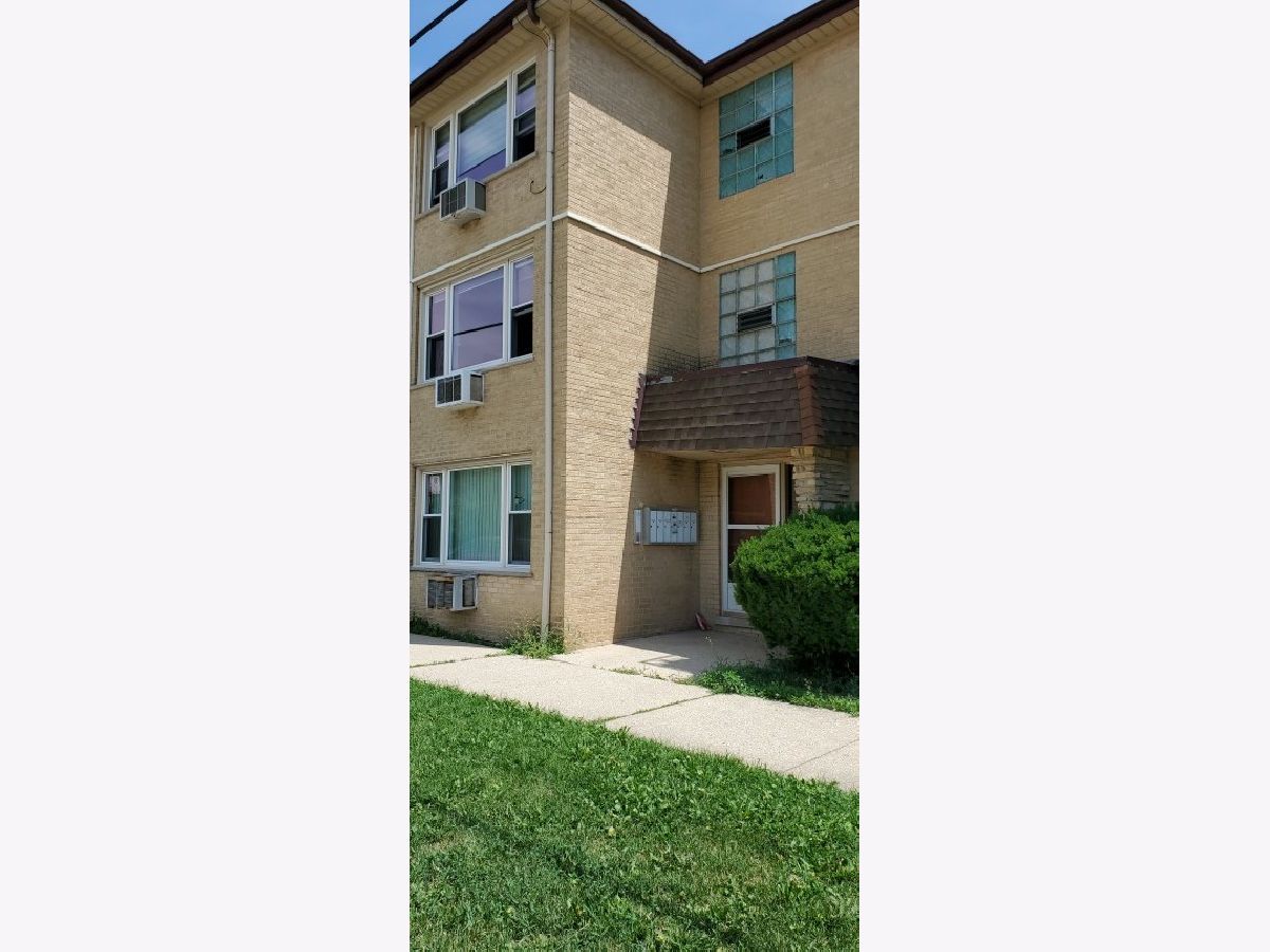  For Rent Chicago Illinois, 8758 Berwyn