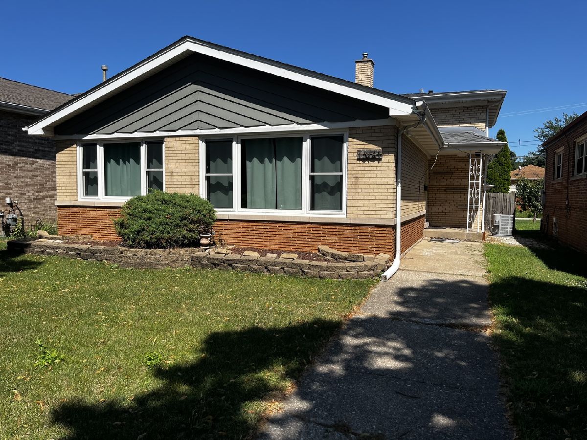  For Sale Chicago Illinois, 13141 Muskegon Avenue
