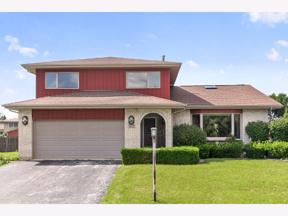 Homes For Sale Lakeview Terrace Frankfort Illinois, 7622 Lakeside Drive