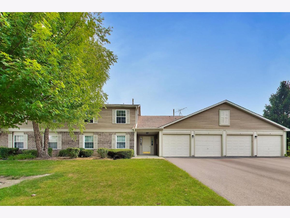  For Sale Wauconda Illinois, 310 Crestview Drive